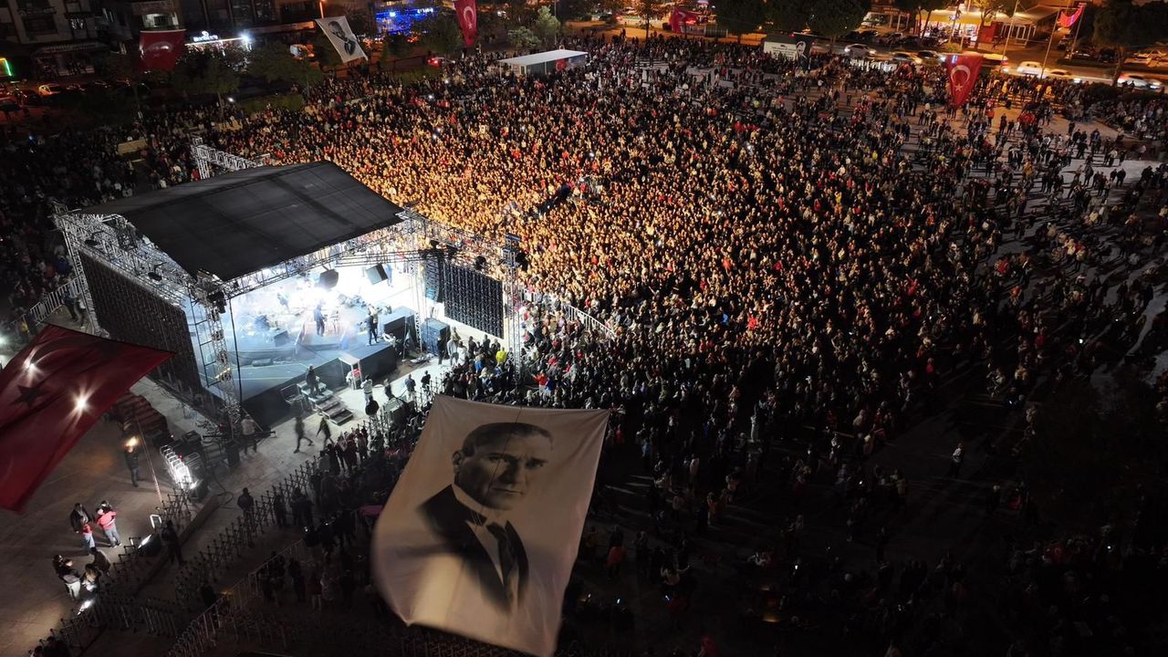 Didim'de Cumhuriyet Bayramı coşkusu!