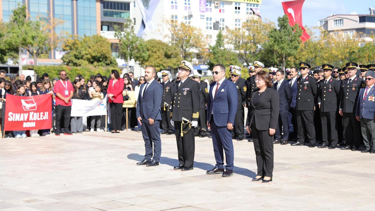 Didim’de 29 Ekim Cumhuriyet Bayramı coşkuyla kutlandı