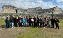 Didim'e gelen turistlere Jandarmadan doğa sevgisi