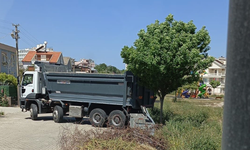 Didim'in Altınkum Mahallesi'nde temizlik çalışmaları sürüyor