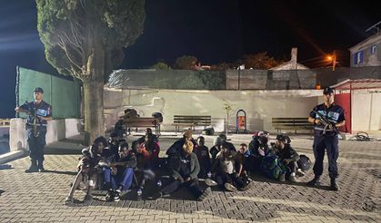 Didim'de 32 düzensiz göçmen yakalandı