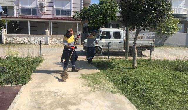 Didim Belediyesi parklarda bakım çalışmalarını sürdürüyor