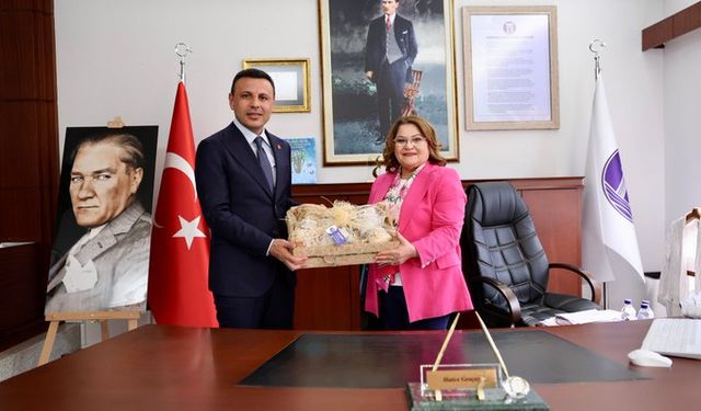 CHP İstanbul İl Başkanı Özgür Çelik’ten Didim Belediyesi’ne ziyaret