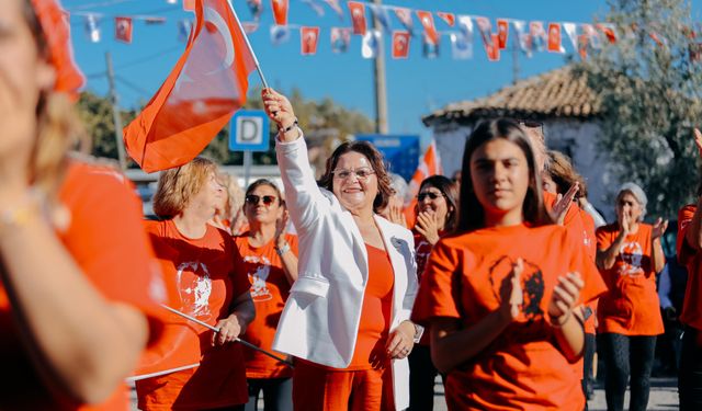Başkan Gençay Akköy Cumhuriyet konvoyuna katıldı