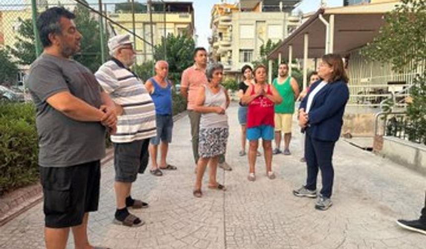 Başkan Hatice Gençay, Didim sokaklarında vatandaşlarla buluştu