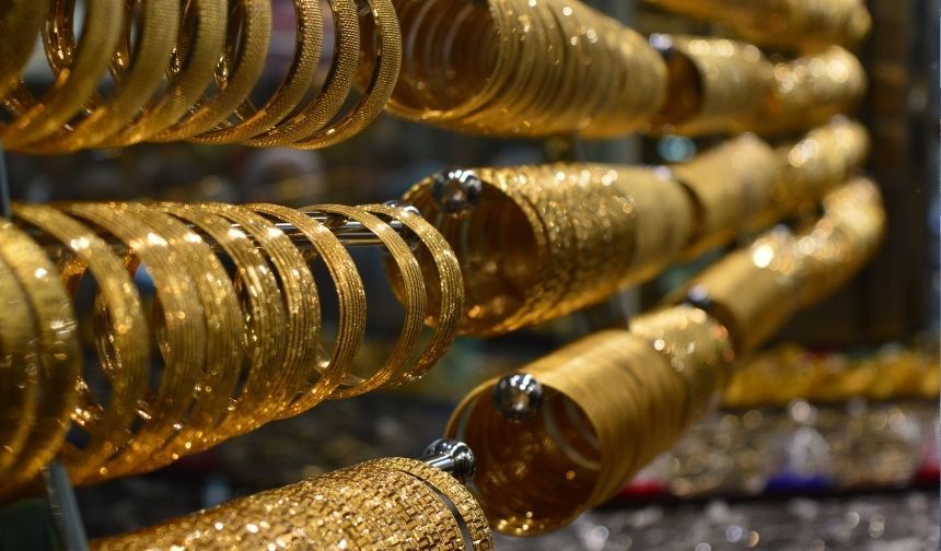 Altın fiyatları düşmeye devam ediyor!